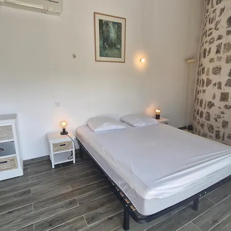 Holiday home 3 Pieces Climatisee, Terrasse, Piscine, Proche Commerces Et Centre-ville - - Fr-1-780-64 Sainte-Maxime